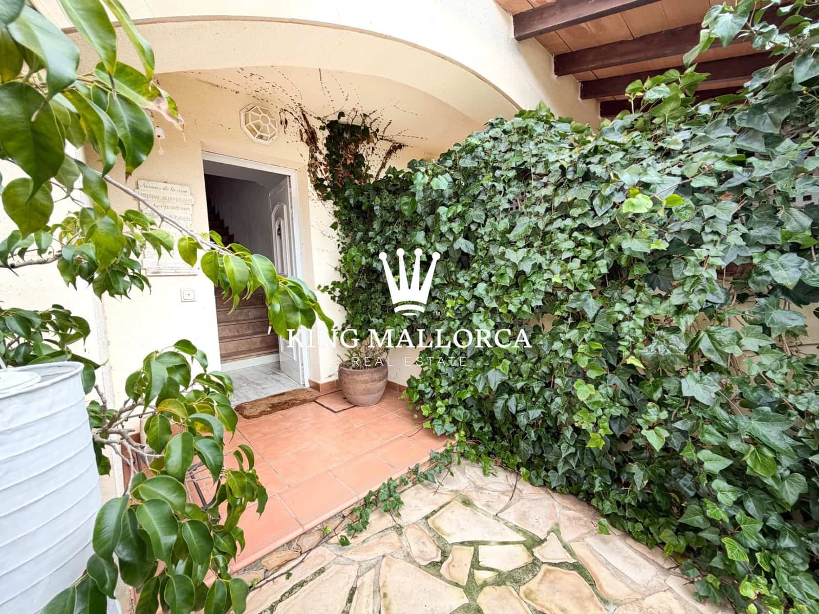 3 sovrum Semi-fristående Villa till salu i Puig de Ros med pool garage - 880 000 € (Ref: 9639062)