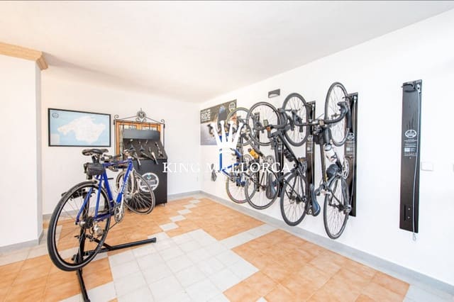 4 makuuhuone Huvila myytävänä paikassa Port de Pollença, Pollensa / Pollença mukana uima-altaan 
autotalli - 1 395 000 € (Ref: 9647671)