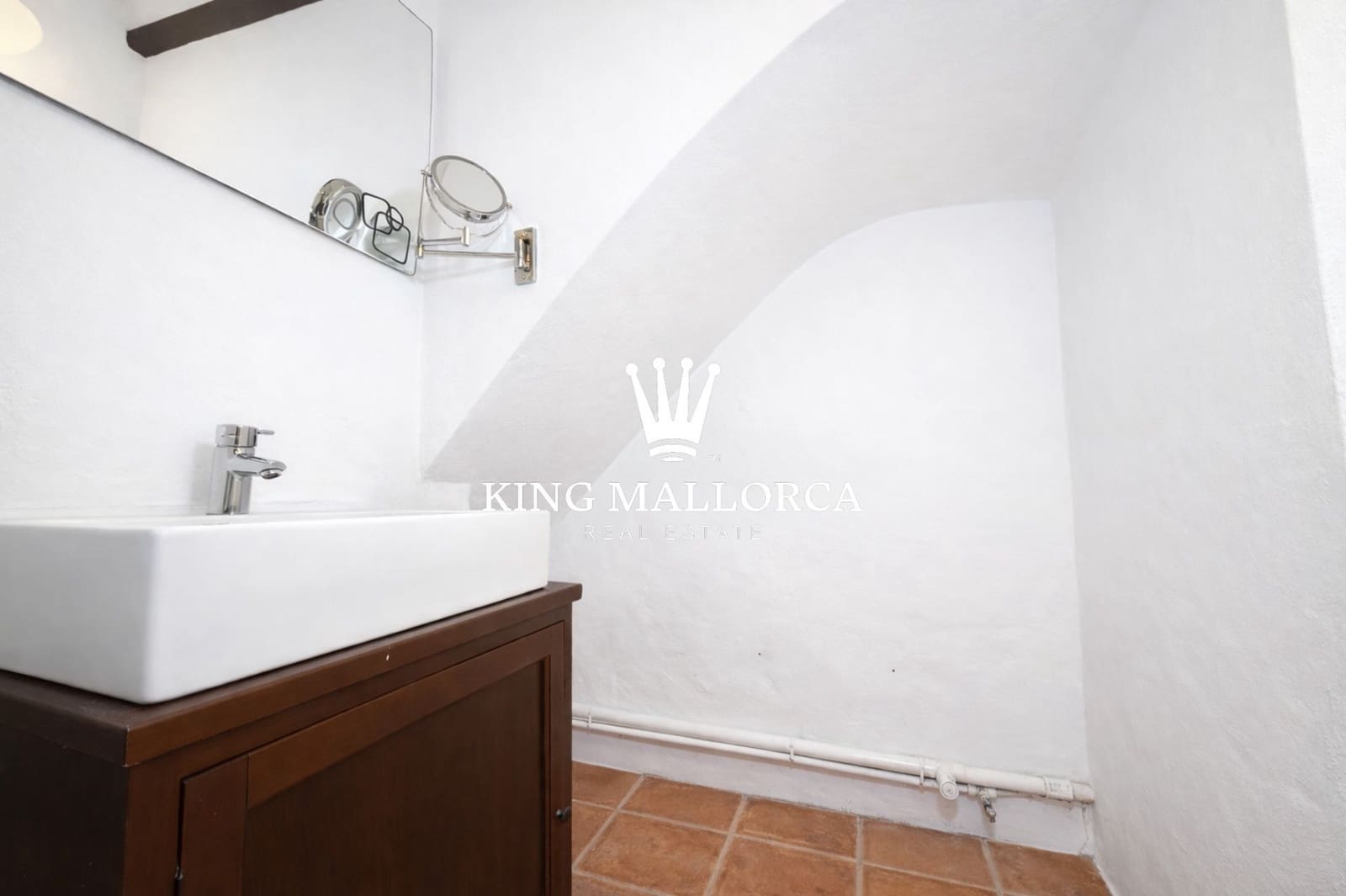 4 bedroom Villa for sale in Palma de Mallorca - € 480,000 (Ref: 9658296)