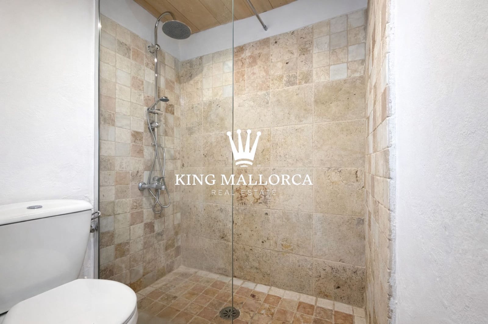 4 bedroom Villa for sale in Palma de Mallorca - € 480,000 (Ref: 9658296)