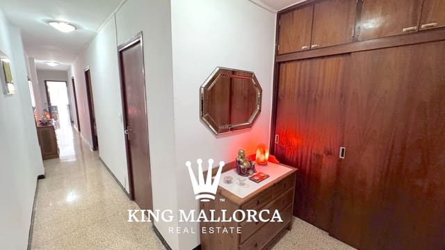 Piso de 4 habitaciones en Santa Catalina, Palma de Mallorca en venta - 477.000 € (Ref: 9685995)
