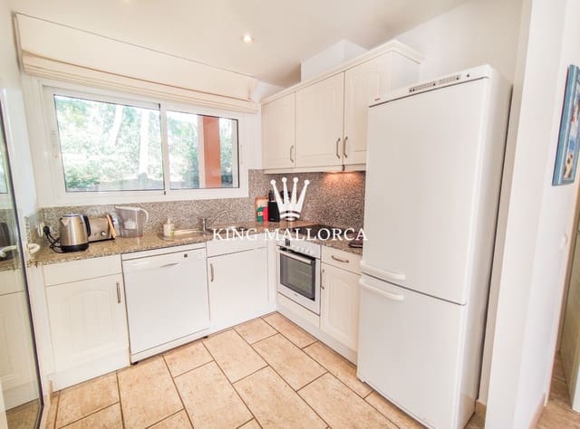 2 bedroom Apartment for rent in Peguera / Paguera, Calvià with pool garage - € 2,500 (Ref: 9763482)