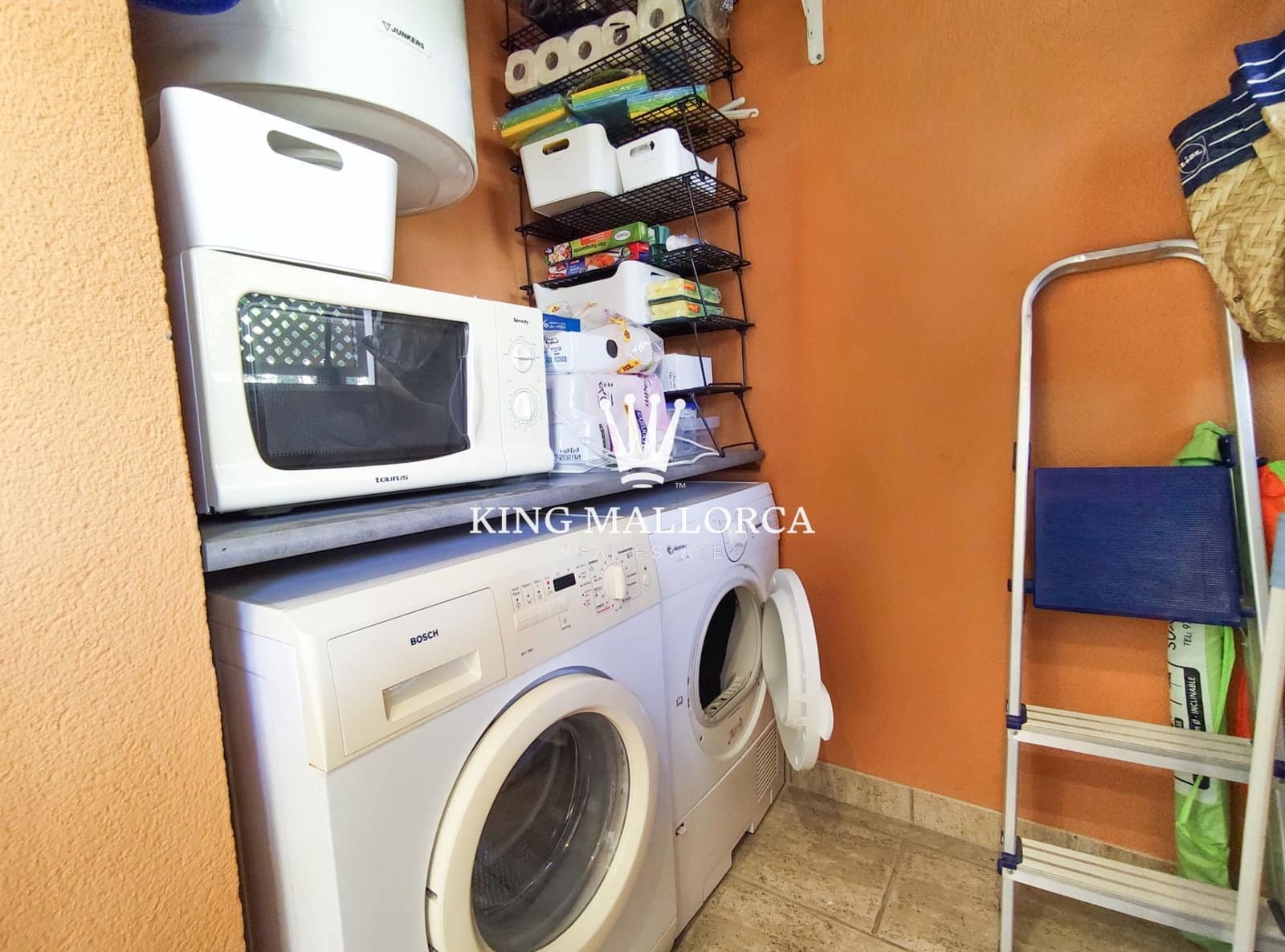 2 bedroom Apartment for rent in Peguera / Paguera with pool garage - € 2,500 (Ref: 9763482)