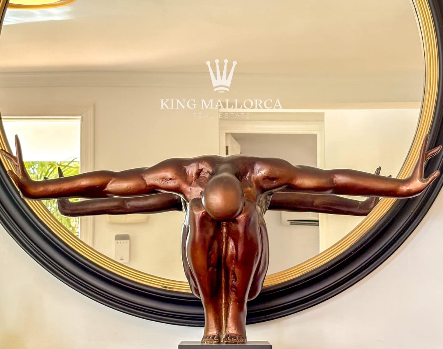 5 bedroom Villa for sale in Calvia with pool garage - € 4,450,000 (Ref: 9788133)