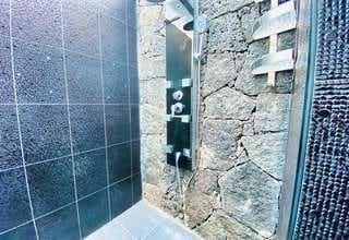 4 bedroom Villa for sale in Playa Blanca with garage - € 570,000 (Ref: 7364152)