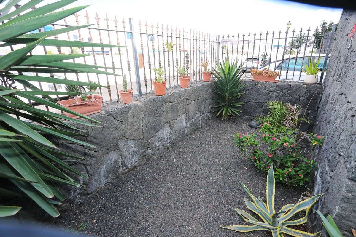 3 soveværelse Semi-Rækkehus til salg i Playa Blanca med swimmingpool garage - € 330.000 (Ref: 7701576)