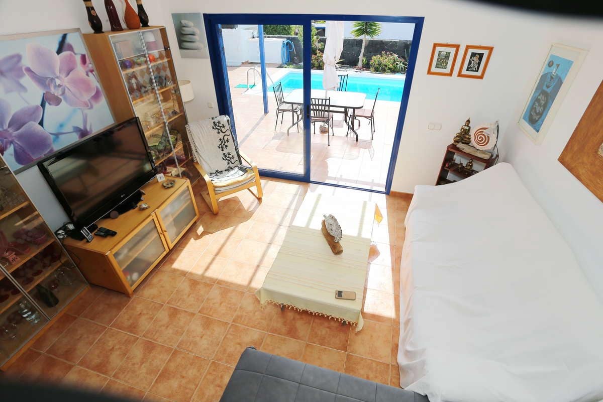 3 soveværelse Semi-Rækkehus til salg i Playa Blanca med swimmingpool garage - € 330.000 (Ref: 7701576)