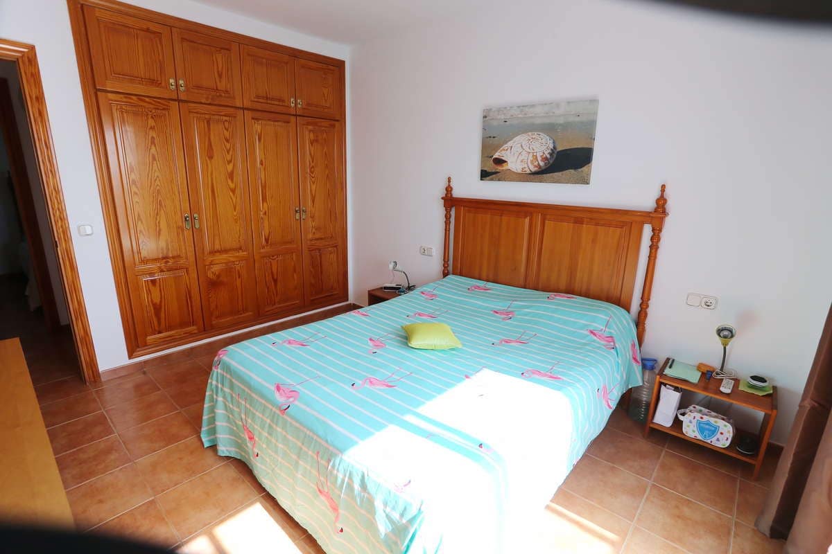 3 soveværelse Semi-Rækkehus til salg i Playa Blanca med swimmingpool garage - € 330.000 (Ref: 7701576)