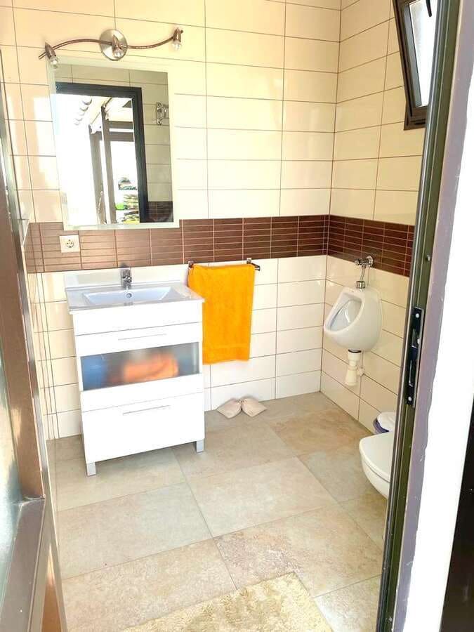 4 bedroom Villa for sale in Playa Blanca - € 810,000 (Ref: 7921996)