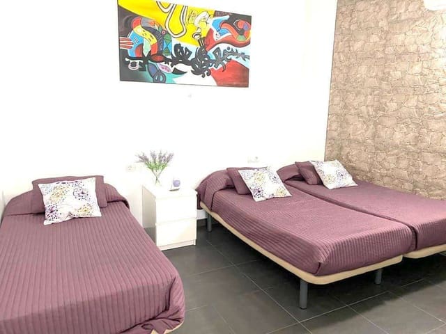 4 soveværelse Villa til salg i Playa Blanca, Yaiza - € 810.000 (Ref: 7921996)