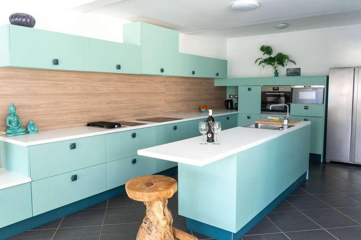 4 bedroom Villa for sale in Playa Blanca - € 570,000 (Ref: 8142070)