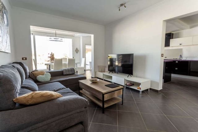 4 quarto Moradia para venda em Playa Blanca, Yaiza - 570 000 € (Ref: 8142070)