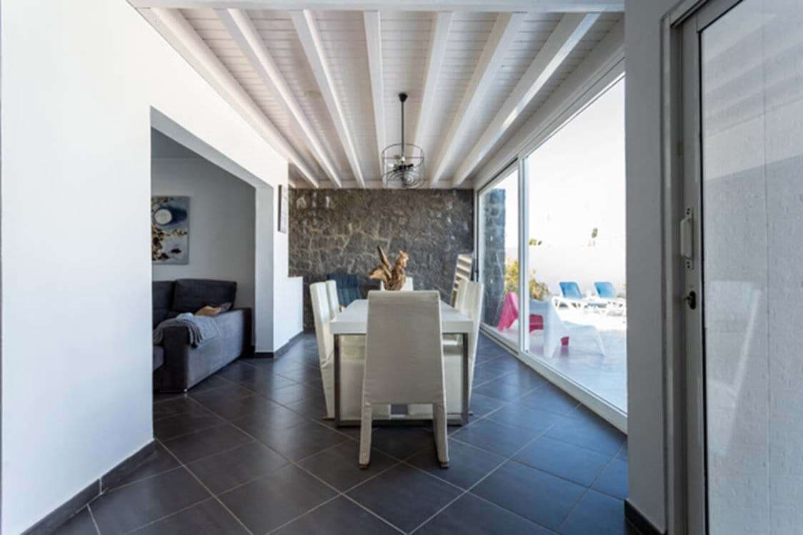 4 bedroom Villa for sale in Playa Blanca - € 570,000 (Ref: 8142070)