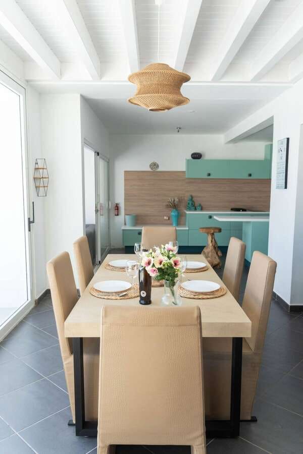 4 bedroom Villa for sale in Playa Blanca - € 570,000 (Ref: 8142070)