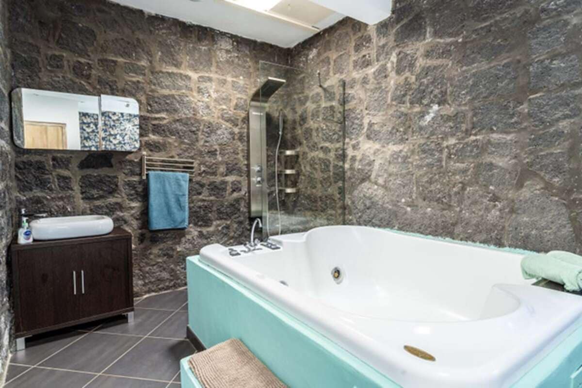 4 bedroom Villa for sale in Playa Blanca - € 570,000 (Ref: 8142070)