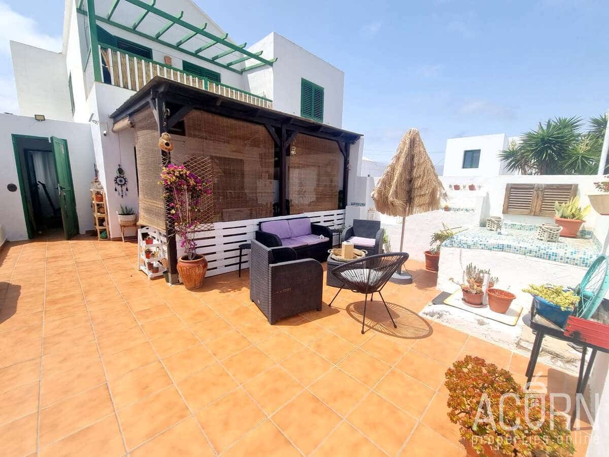 2 bedroom Apartment for sale in Yaiza - € 266,000 (Ref: 9141251)