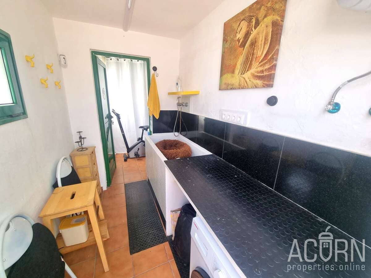 2 bedroom Apartment for sale in Yaiza - € 266,000 (Ref: 9141251)