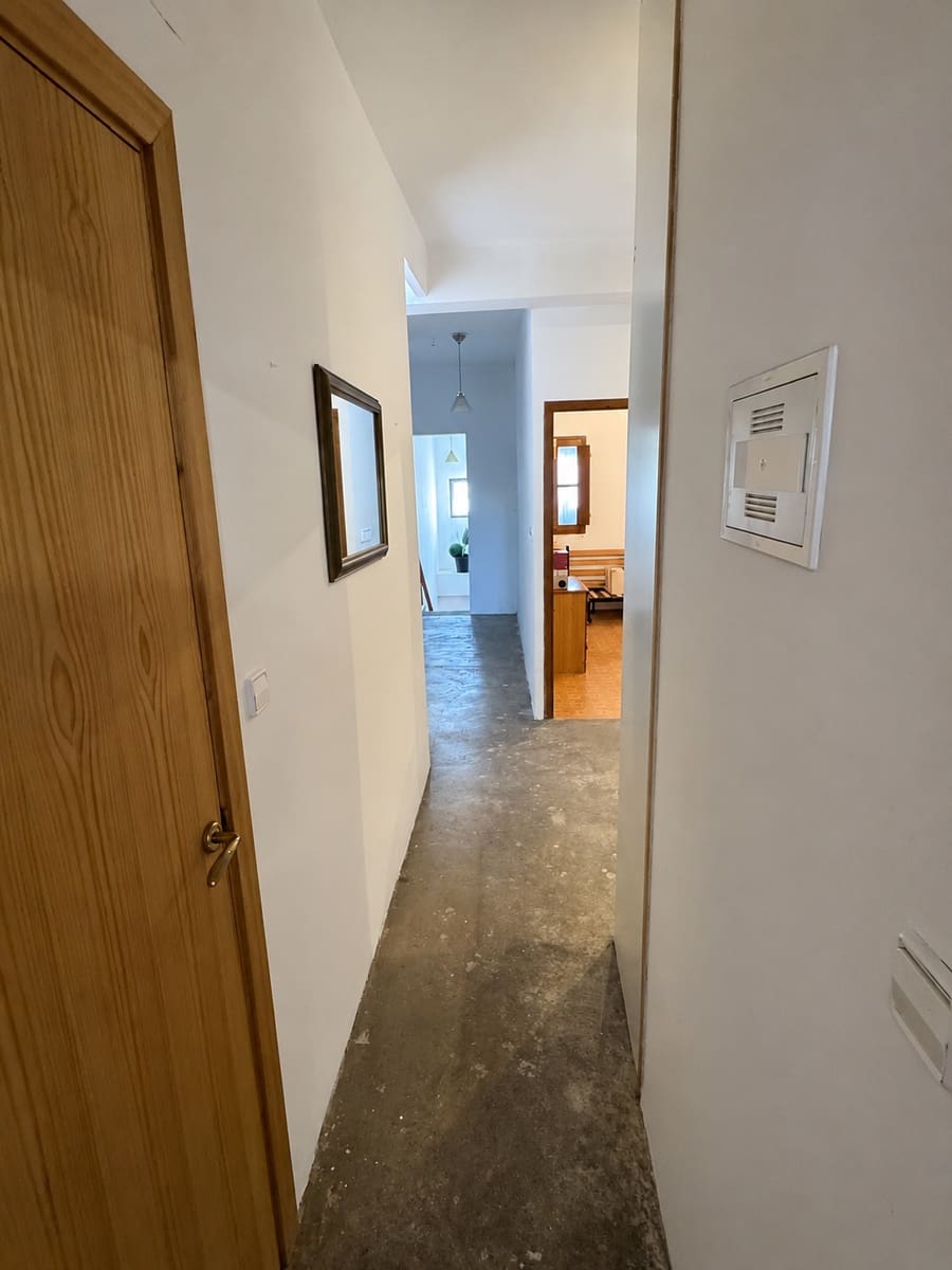 4 slaapkamer Villa te koop in Barxeta - € 110.000 (Ref: 10155793)