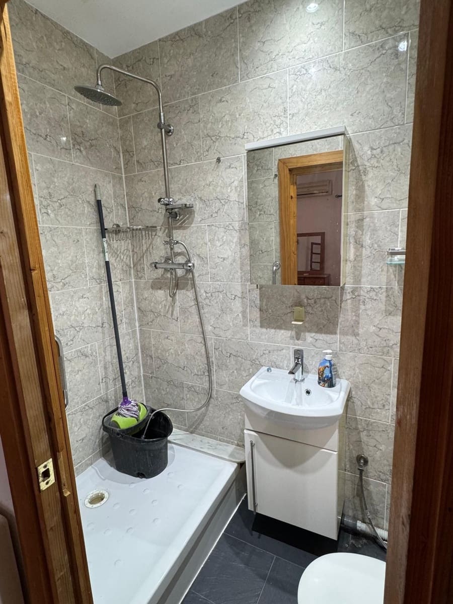 4 slaapkamer Villa te koop in Barxeta - € 110.000 (Ref: 10155793)