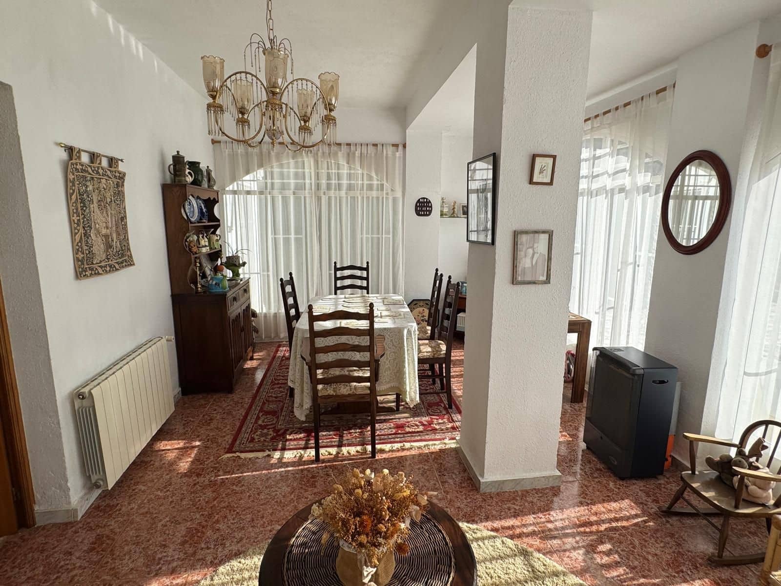 5 bedroom Villa for sale in Xativa with pool garage - € 450,000 (Ref: 10155795)