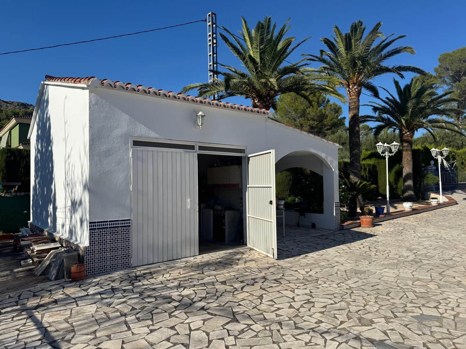 5 bedroom Villa for sale in Xativa with pool garage - € 450,000 (Ref: 10155795)