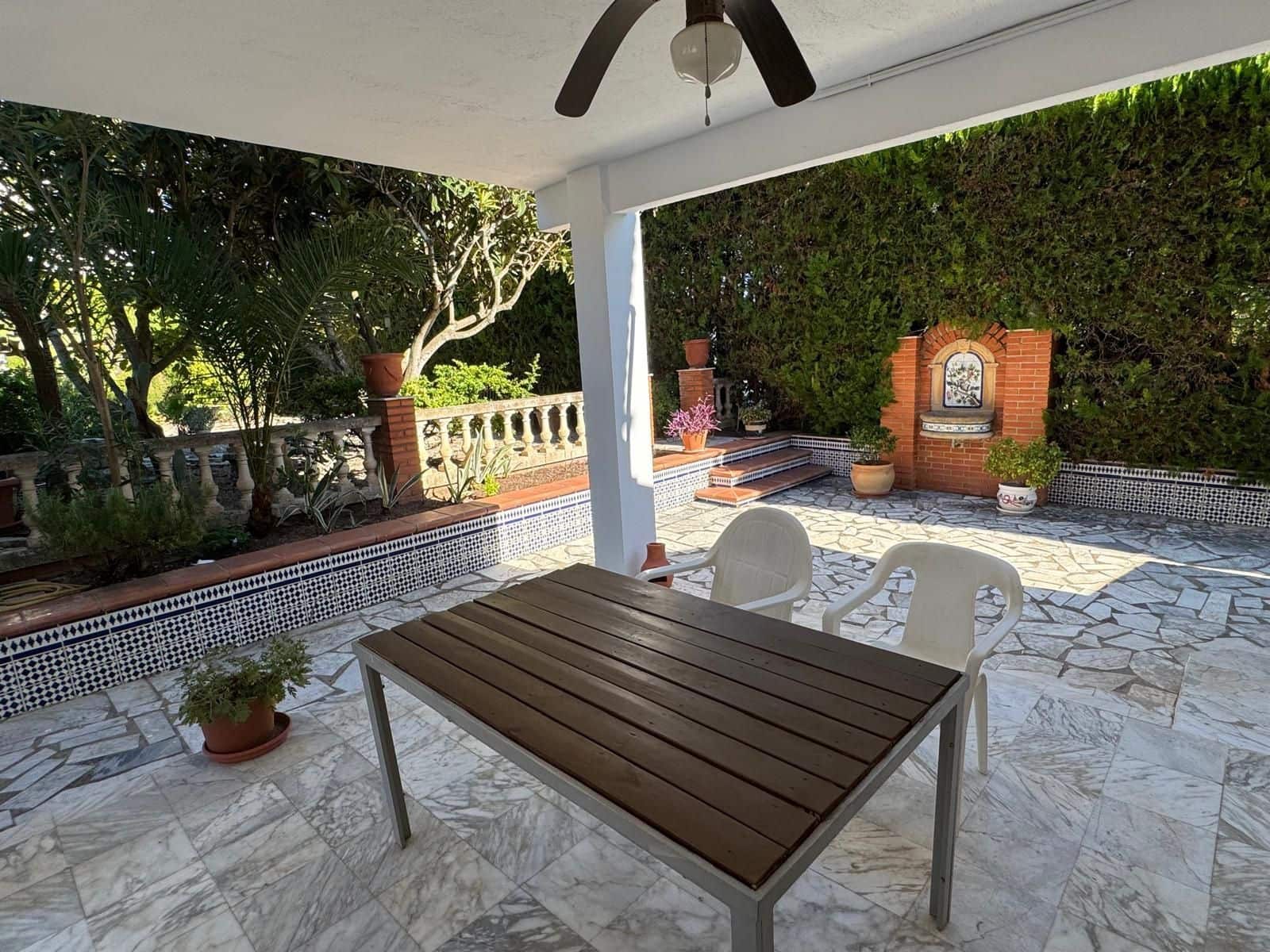 5 bedroom Villa for sale in Xativa with pool garage - € 450,000 (Ref: 10155795)