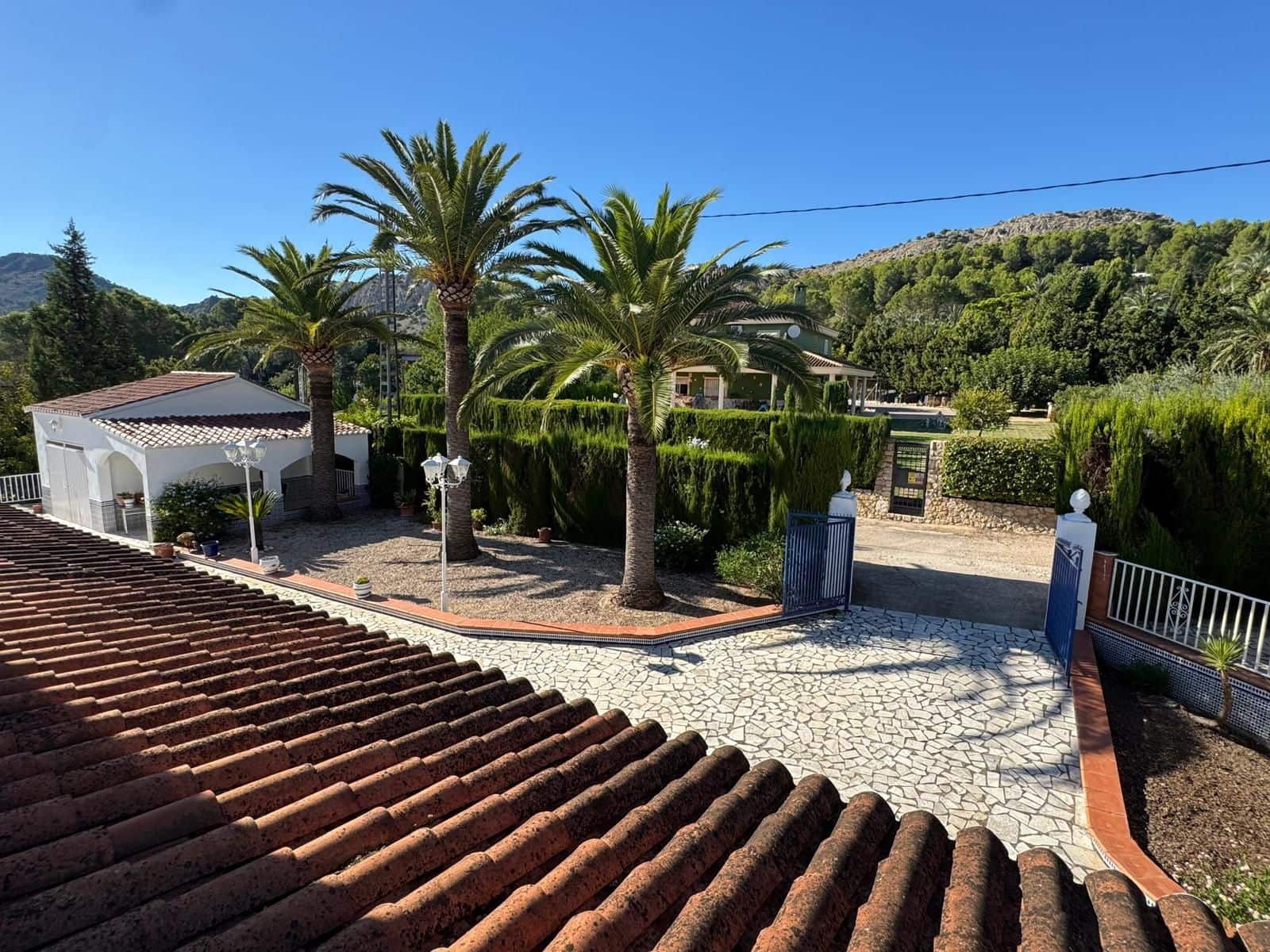 5 bedroom Villa for sale in Xativa with pool garage - € 450,000 (Ref: 10155795)