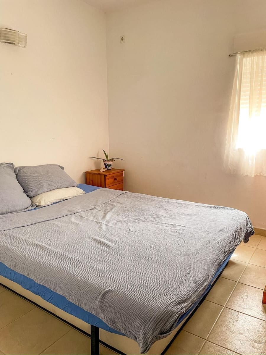 Chalet de 3 habitaciones en Ontinyent en venta con piscina garaje - 195.000 € (Ref: 10155796)