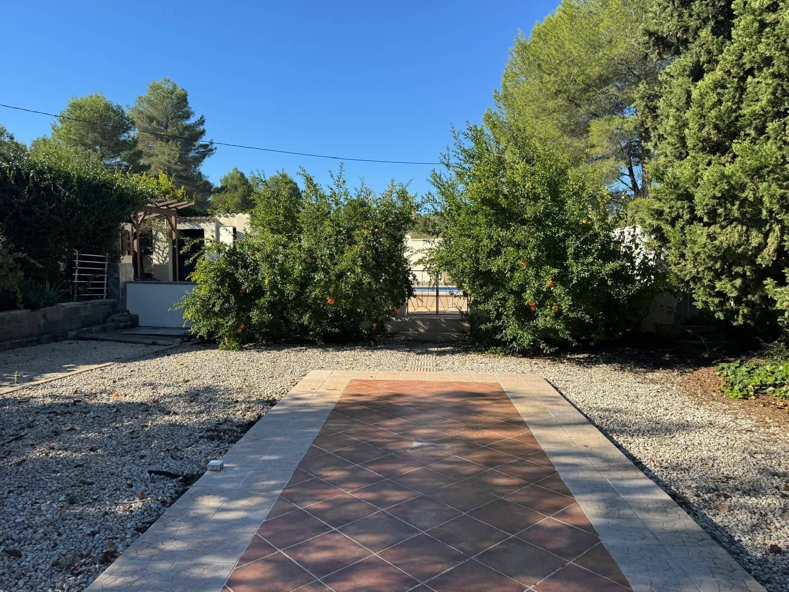 Chalet de 3 habitaciones en Ontinyent en venta con piscina garaje - 195.000 € (Ref: 10155796)