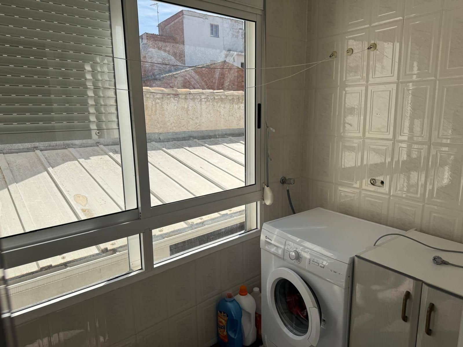 4 bedroom Flat for sale in L'Olleria - € 95,000 (Ref: 10155799)