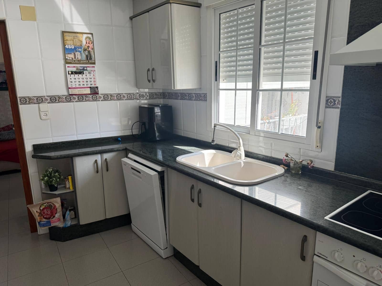 4 bedroom Flat for sale in L'Olleria - € 95,000 (Ref: 10155799)