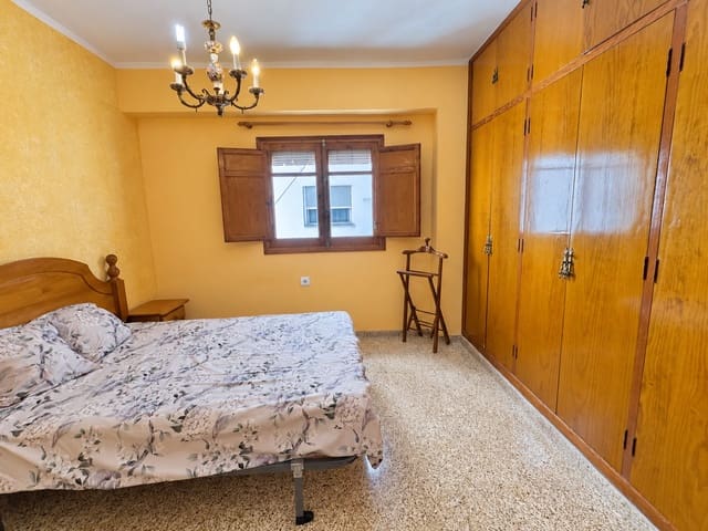 3 sovrum Lägenhet till salu i Xàtiva - 139 900 € (Ref: 10155800)