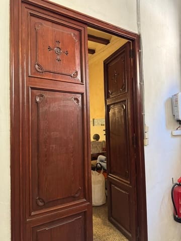 9 soveværelse Villa til salg i Carcaixent - € 375.000 (Ref: 10155801)