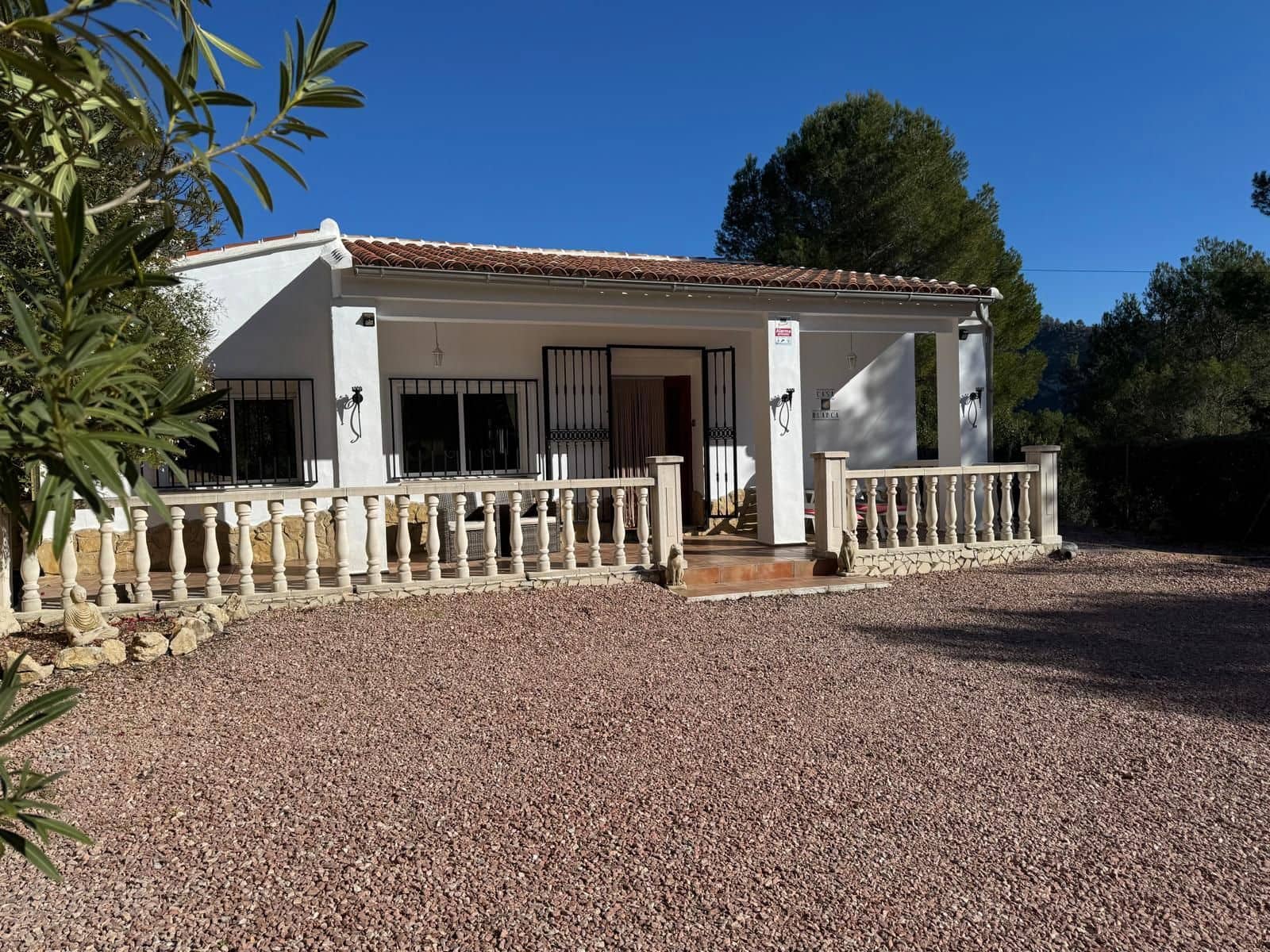 3 bedroom Villa for sale in Xativa with garage - € 275,000 (Ref: 10155802)