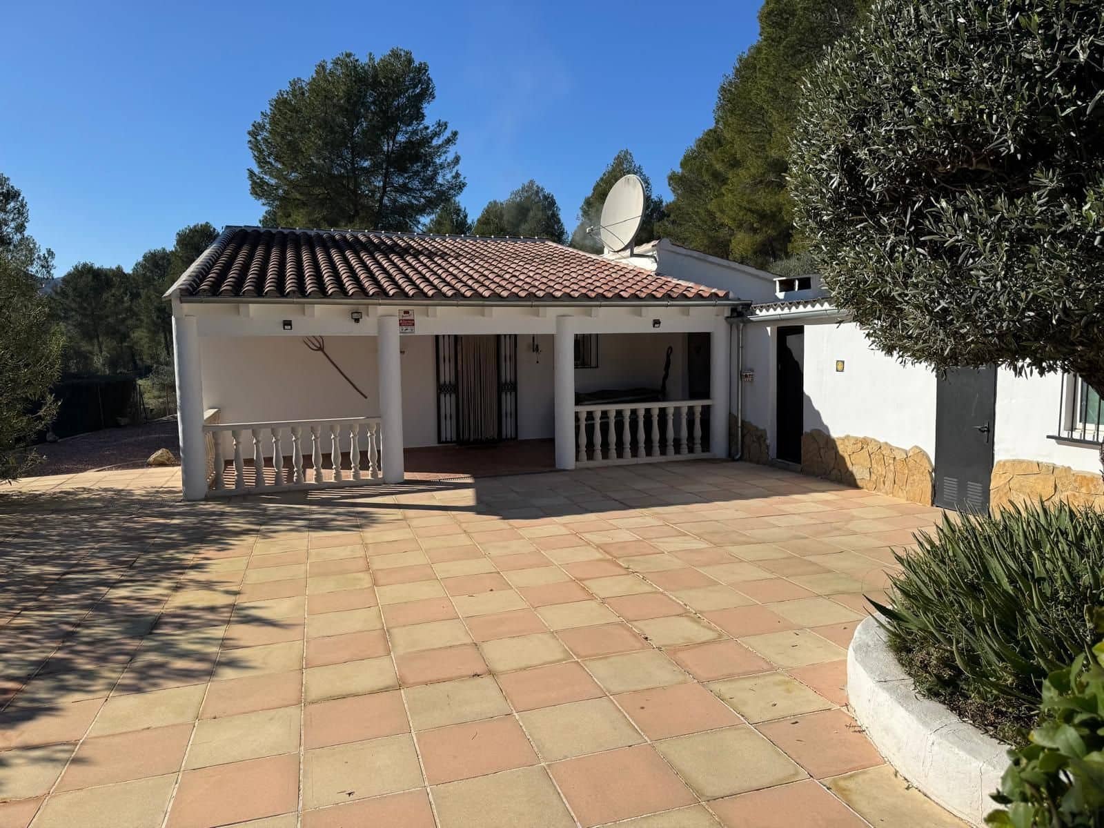 3 bedroom Villa for sale in Xativa with garage - € 275,000 (Ref: 10155802)
