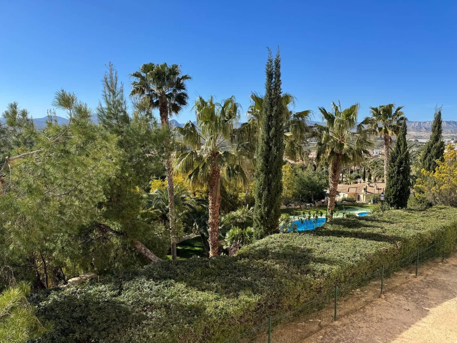 2 bedroom Apartment for sale in Muchamiel / Mutxamel with pool garage - € 169,000 (Ref: 9585459)