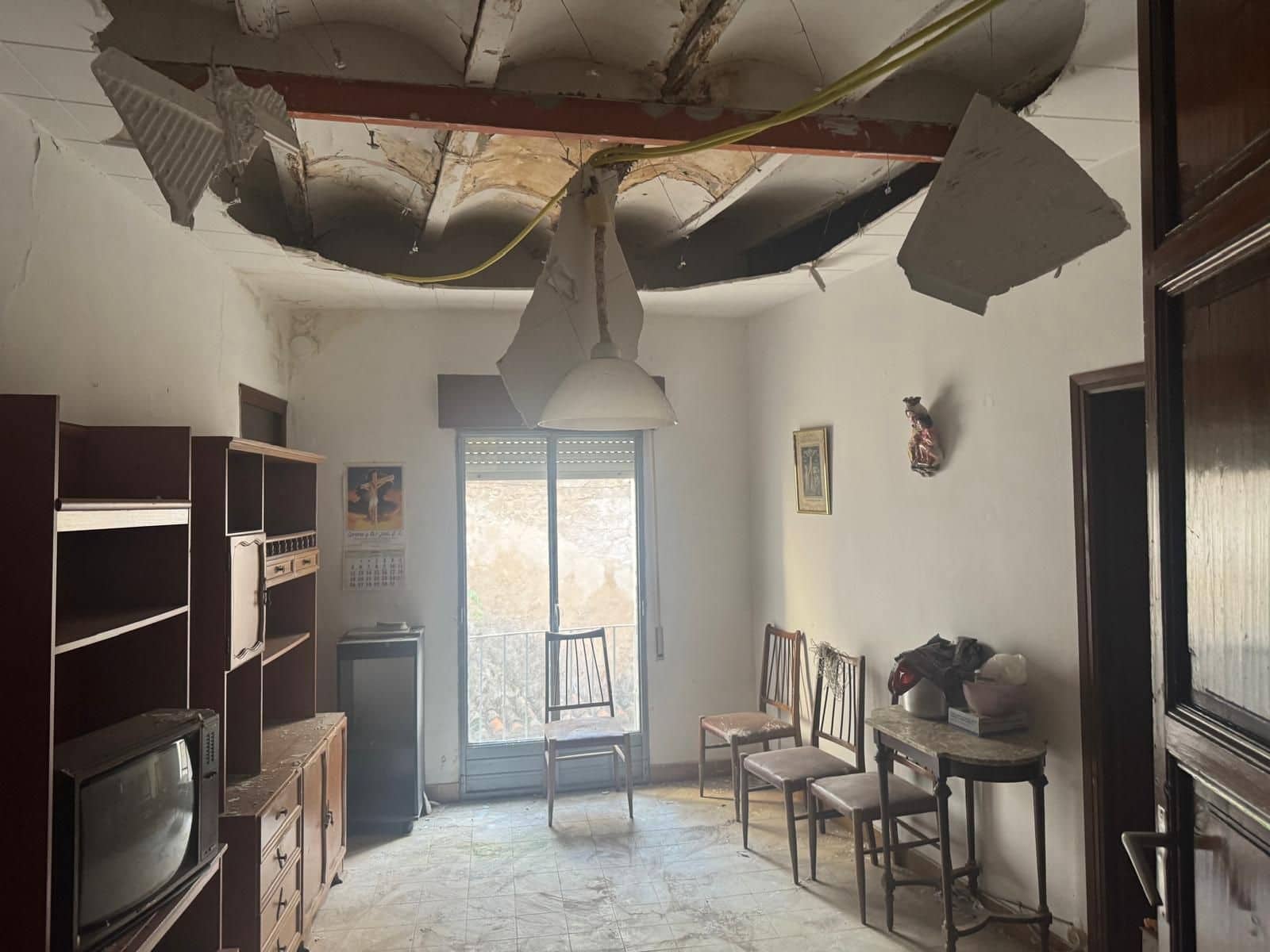 5 bedroom Villa for sale in Xativa with garage - € 110,000 (Ref: 9585460)