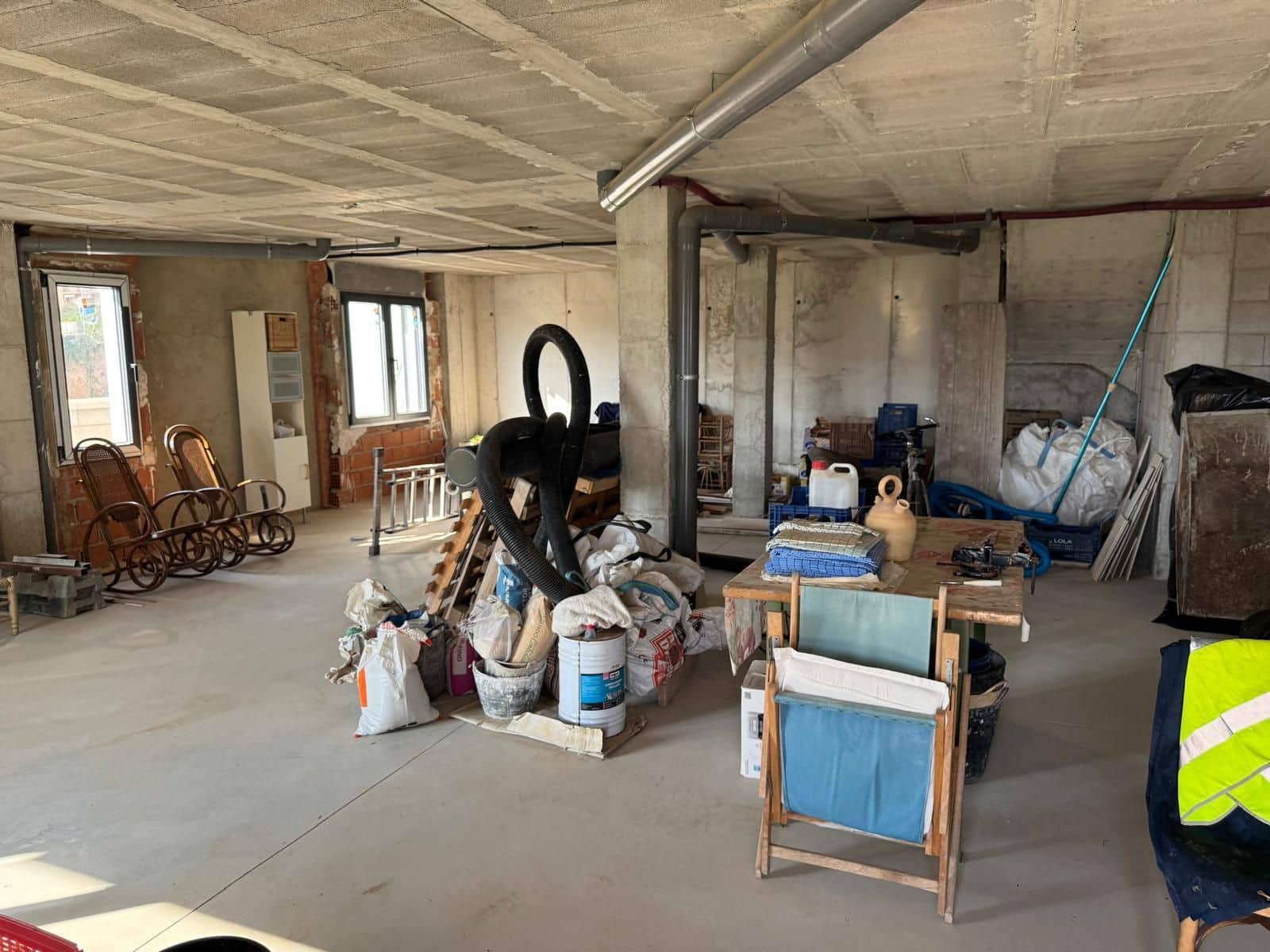 4 bedroom Villa for sale in Llanera de Ranes with pool garage - € 500,000 (Ref: 9585478)