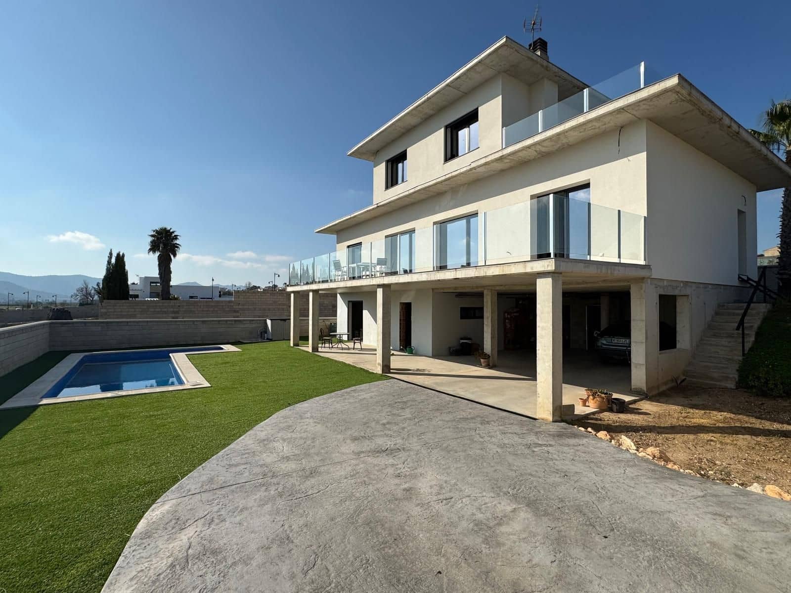 4 bedroom Villa for sale in Llanera de Ranes with pool garage - € 500,000 (Ref: 9585478)