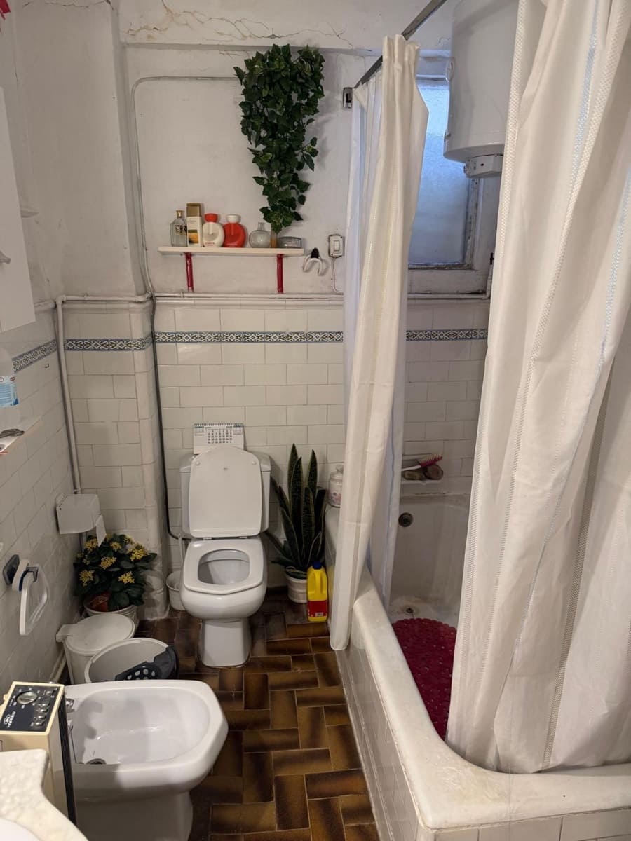 6 bedroom Villa for sale in Xativa - € 375,000 (Ref: 9590736)