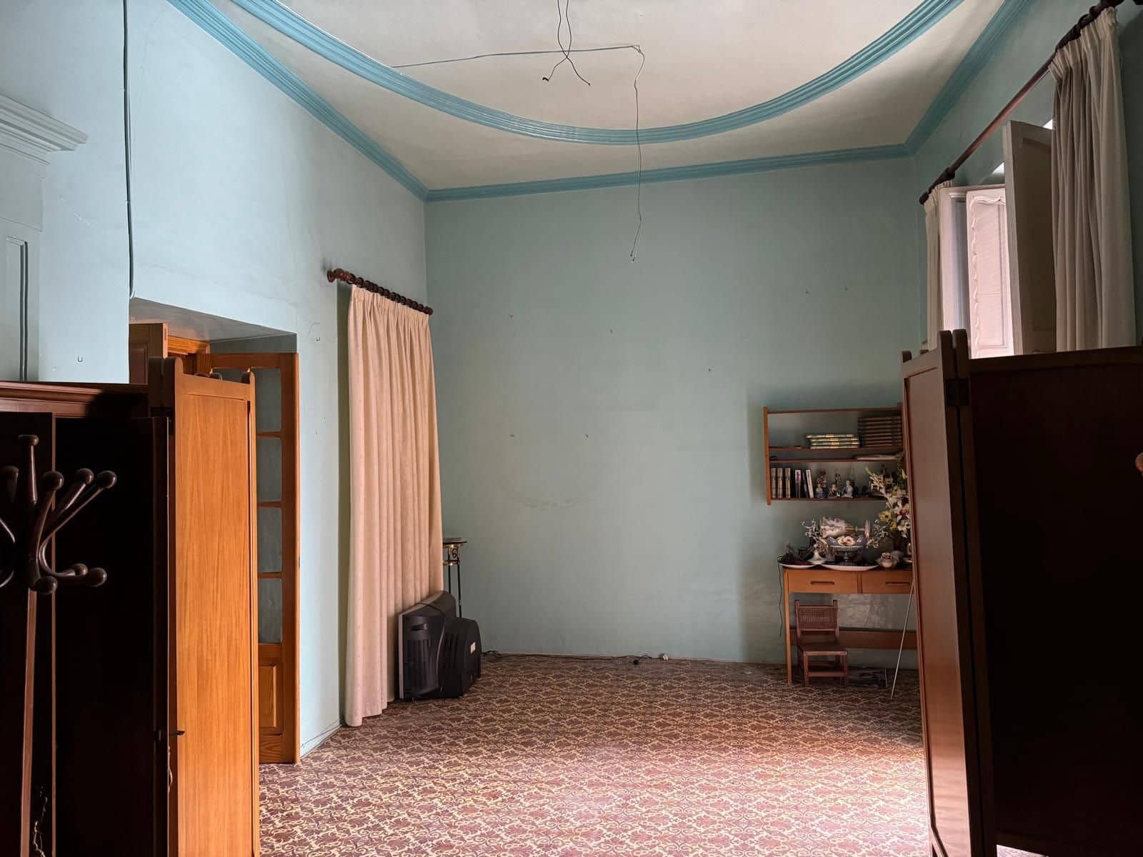 6 bedroom Villa for sale in Xativa - € 375,000 (Ref: 9590736)