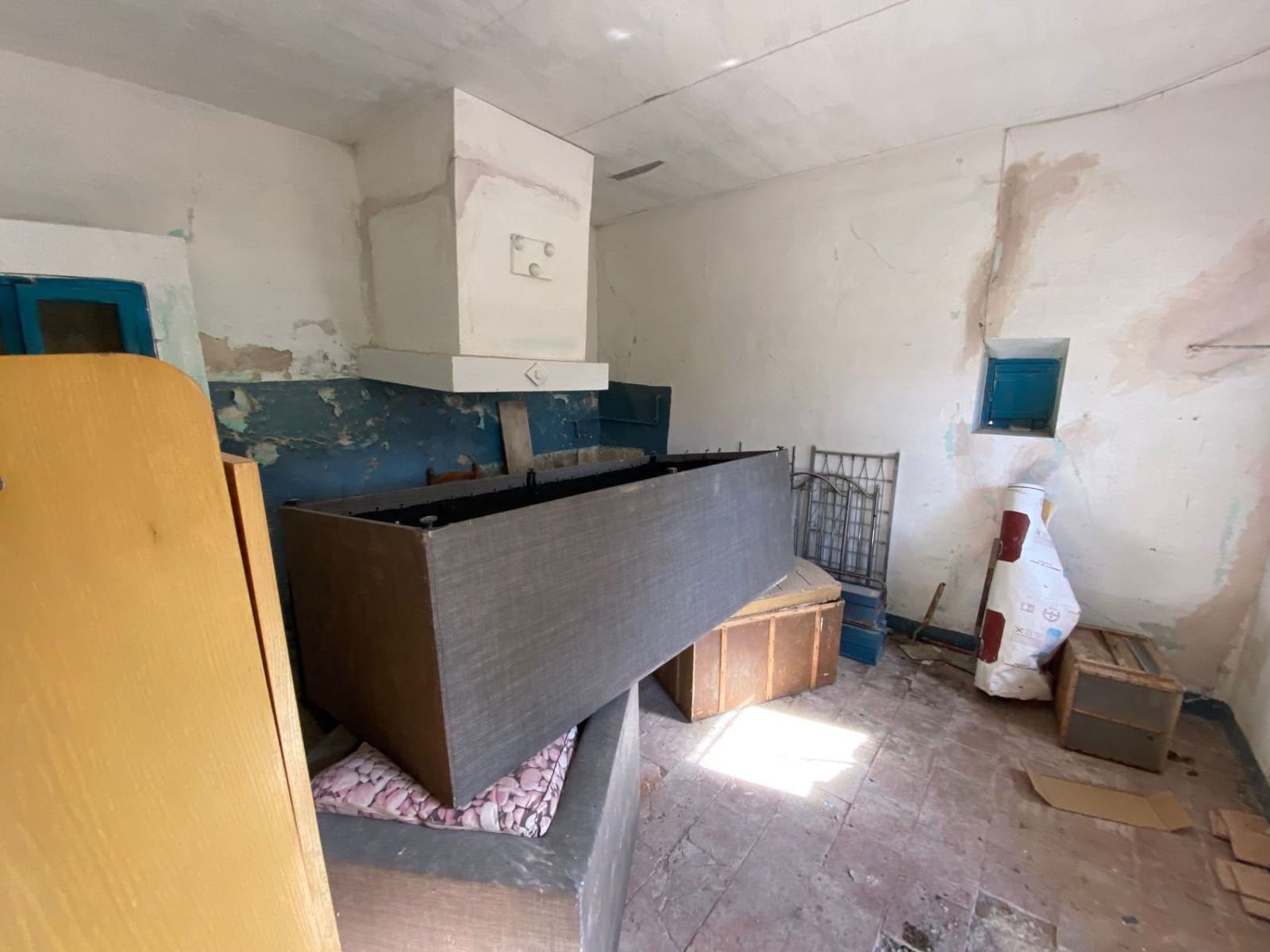 3 makuuhuone Huvila myytävänä paikassa Xativa mukana uima-altaan 
autotalli - 165 000 € (Ref: 9607238)