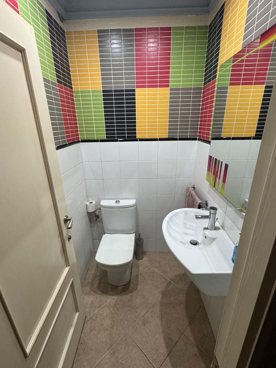 4 bedroom Villa for sale in Xativa - € 125,000 (Ref: 9610853)