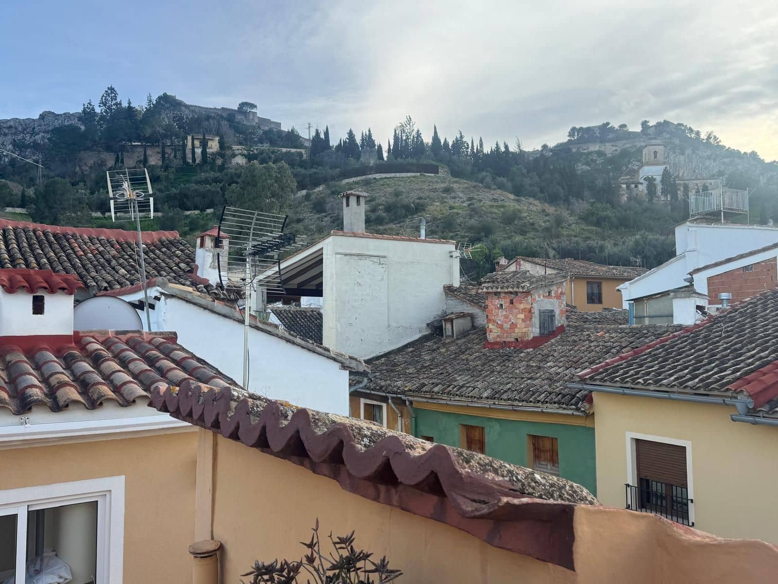 4 bedroom Villa for sale in Xativa - € 125,000 (Ref: 9610853)