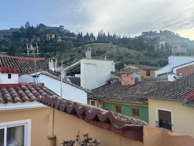 4 bedroom Villa for sale in Xàtiva - € 125,000 (Ref: 9610853)