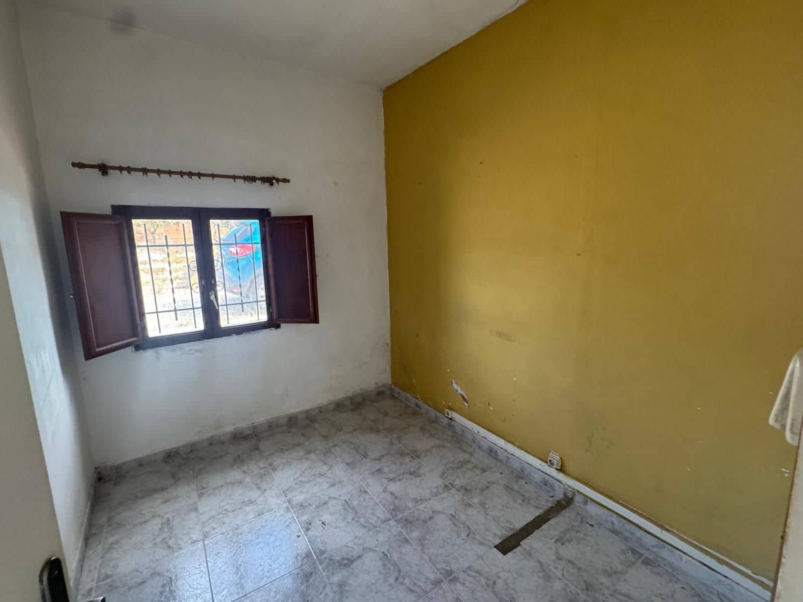 3 sypialnia Willa na sprzedaż w Pla de Corrals - 75 000 € (Ref: 9670018)