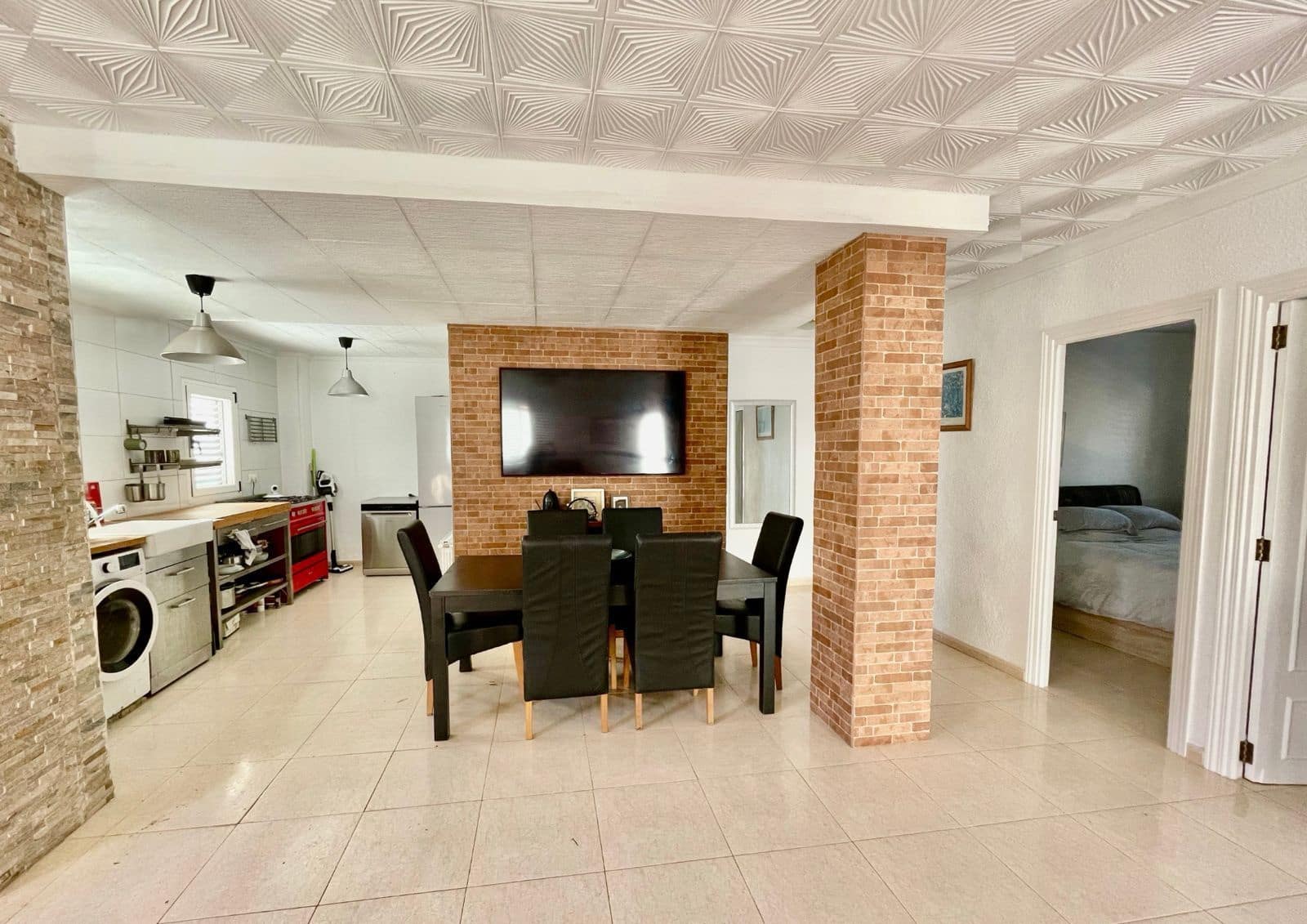 4 Zimmer Villa zu verkaufen in Barx mit Pool Garage - 250.000 € (Ref: 9811281)