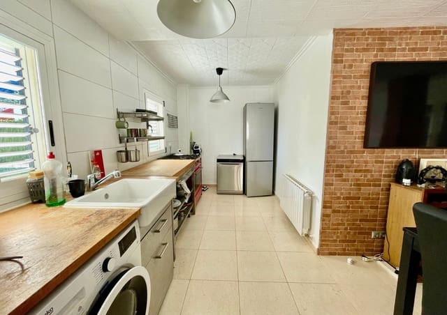 4 Zimmer Villa zu verkaufen in Barx mit Pool Garage - 250.000 € (Ref: 9811281)