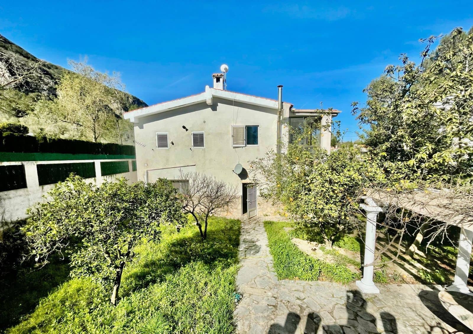 4 Zimmer Villa zu verkaufen in Barx mit Pool Garage - 250.000 € (Ref: 9811281)