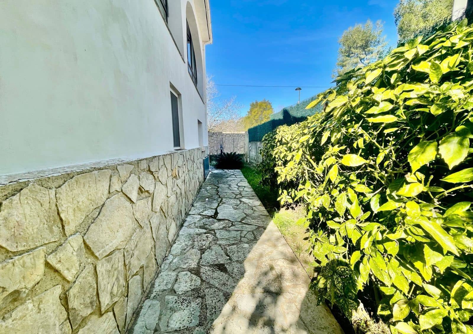 4 Zimmer Villa zu verkaufen in Barx mit Pool Garage - 250.000 € (Ref: 9811281)